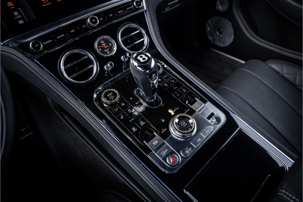 Bentley Continental GT 4.0 V8 - Mulliner | Naim Audio | Rotating Display | Carbon