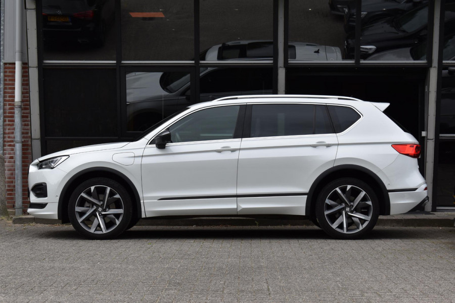 Seat Tarraco 1.4 TSI e-Hybrid Business FR Pano Kuip 360C Lane Trekhaak ACC
