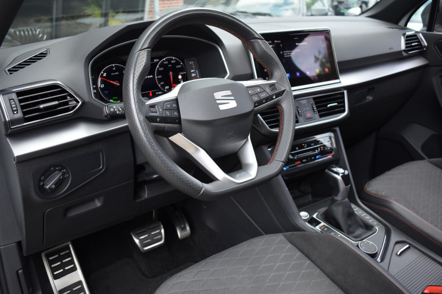 Seat Tarraco 1.4 TSI e-Hybrid Business FR Pano Kuip 360C Lane Trekhaak ACC