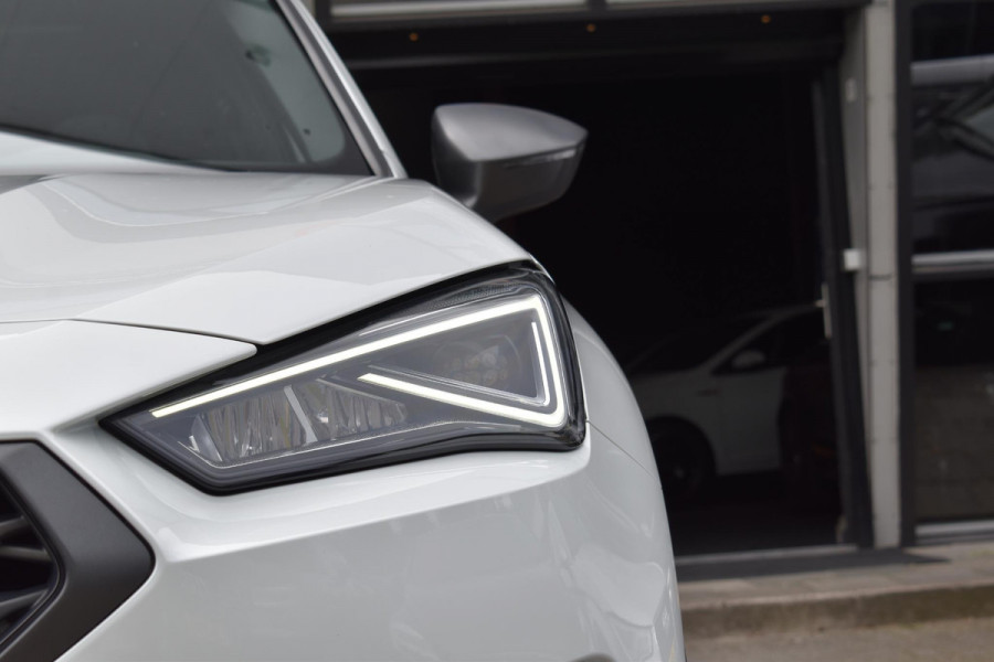 Seat Tarraco 1.4 TSI e-Hybrid Business FR Pano Kuip 360C Lane Trekhaak ACC