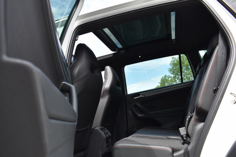 Seat Tarraco 1.4 TSI e-Hybrid Business FR Pano Kuip 360C Lane Trekhaak ACC