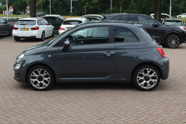 Fiat 500 1.2 Lounge / Apple CarPlay / Half leder / Parkeerhulp achter / 15'' / Beats / DAB / Bluetooth / Cruise Control / Getint glas