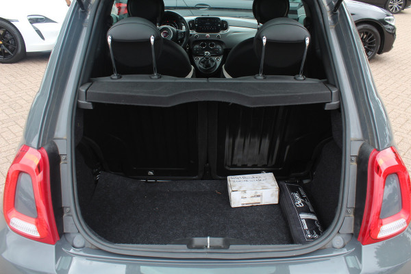 Fiat 500 1.2 Lounge / Apple CarPlay / Half leder / Parkeerhulp achter / 15'' / Beats / DAB / Bluetooth / Cruise Control / Getint glas