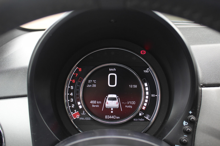 Fiat 500 1.2 Lounge / Apple CarPlay / Half leder / Parkeerhulp achter / 15'' / Beats / DAB / Bluetooth / Cruise Control / Getint glas