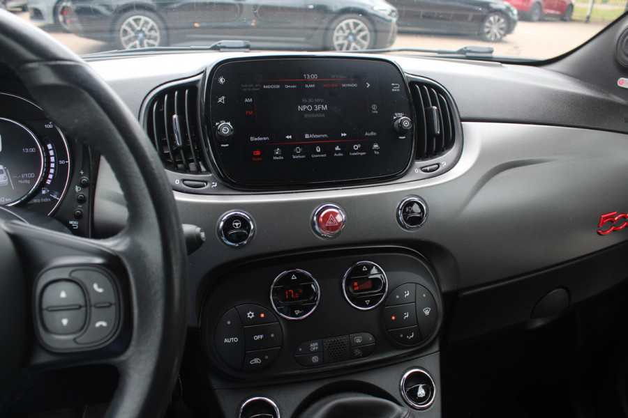 Fiat 500 1.2 Lounge / Apple CarPlay / Half leder / Parkeerhulp achter / 15'' / Beats / DAB / Bluetooth / Cruise Control / Getint glas