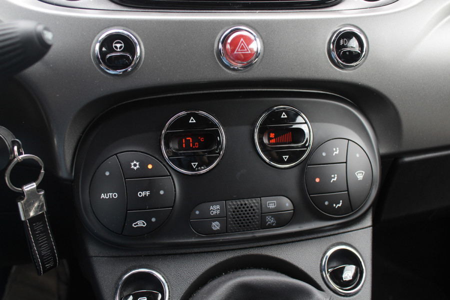 Fiat 500 1.2 Lounge / Apple CarPlay / Half leder / Parkeerhulp achter / 15'' / Beats / DAB / Bluetooth / Cruise Control / Getint glas
