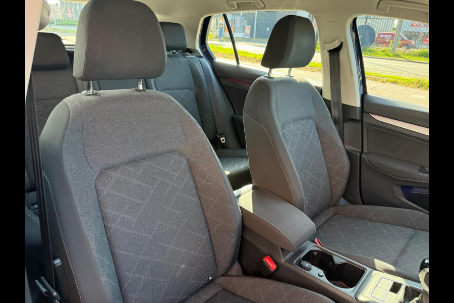 Volkswagen Golf 1.5 TSI Life | Airco | ACC | Stoelverw.