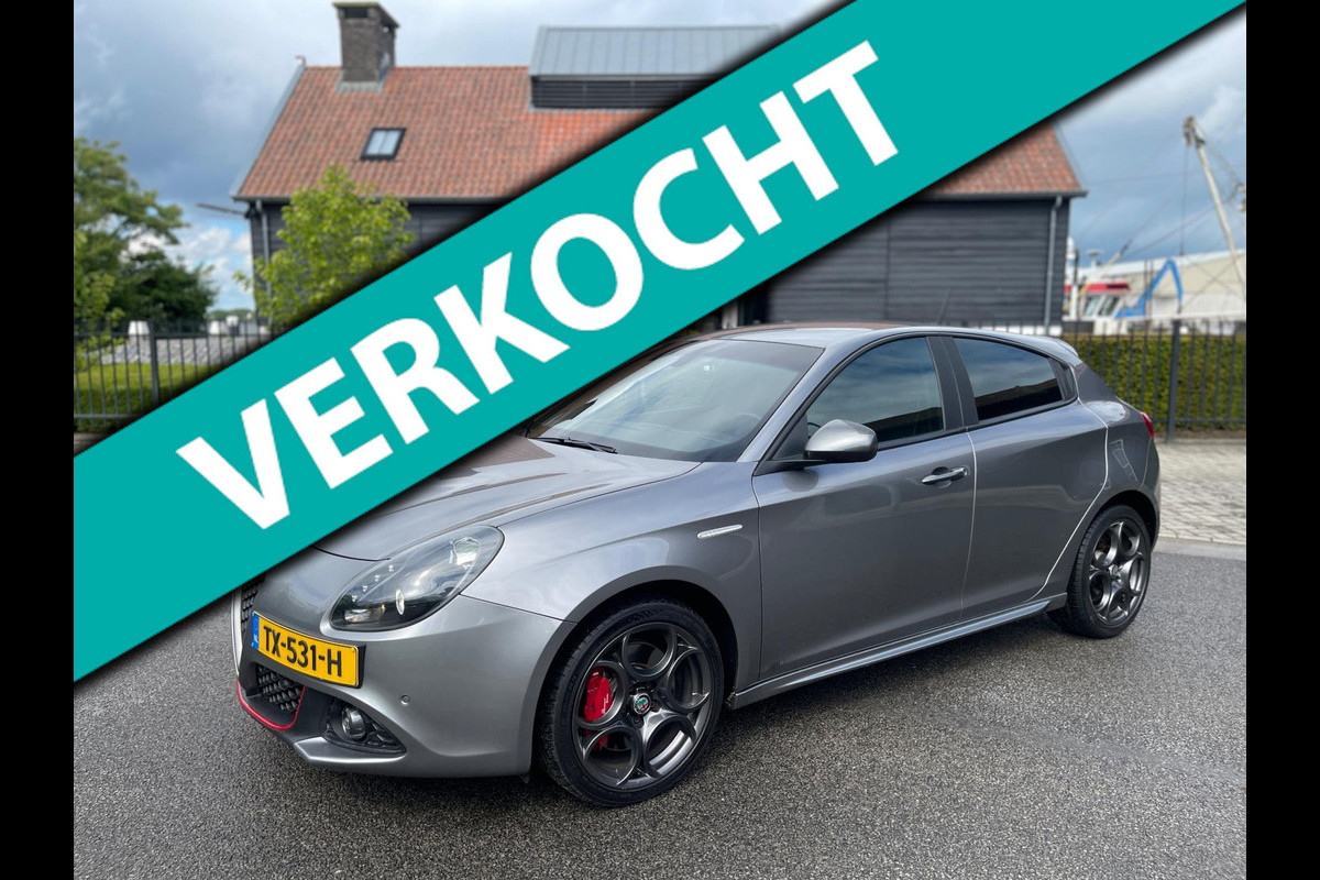 Alfa Romeo Giulietta 1.4 Turbo 170PK MultiAir Super Automaat Leer Navi Led-Xenon Alfa Romeo Giulietta 1.4 Turbo 170PK MultiAir Super Automaat Leer Navi Led-Xenon