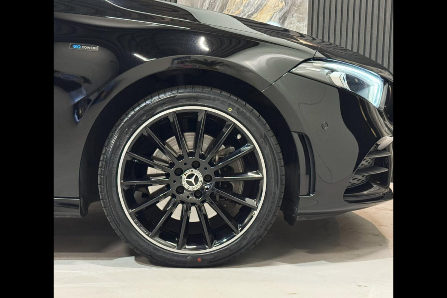 Mercedes-Benz A-Klasse 250e AMG |PANO|SFEER|BURMESTER|CAMERA|BOMVOL