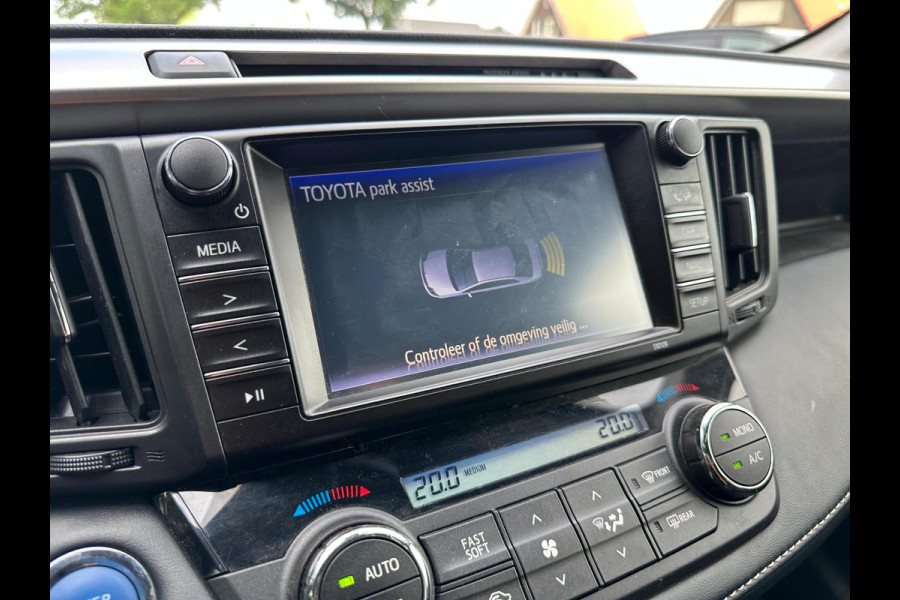 Toyota RAV4 2.5 Hybrid AWD Dynamic | Trekgewicht 1650KG | Trekhaak |  NL-Auto |