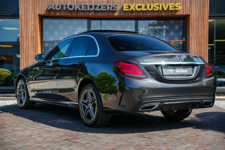 Mercedes-Benz C-Klasse 300 de AMG Line Pano Navi