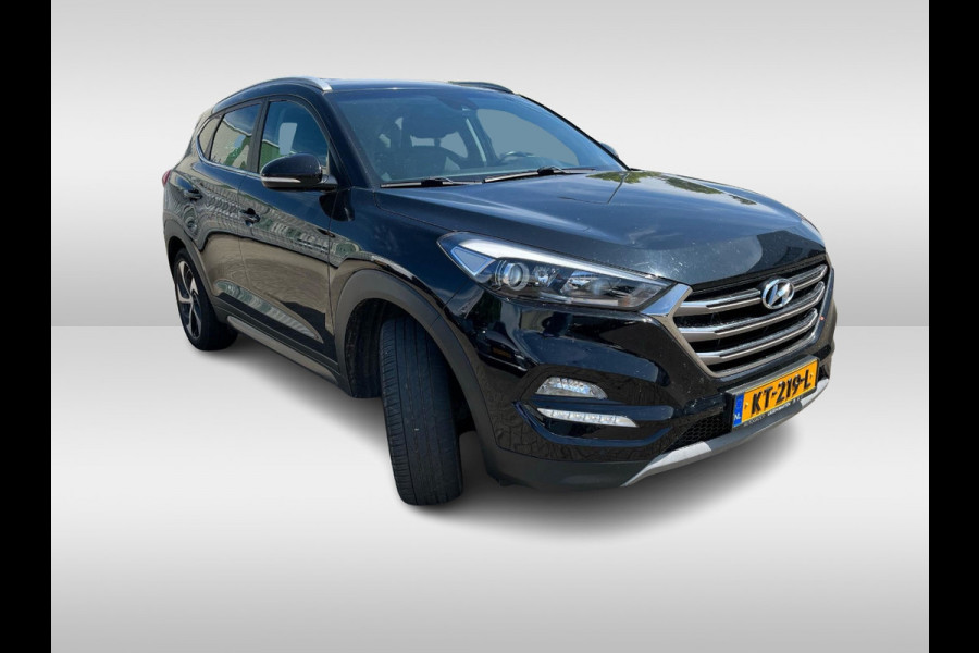 Hyundai Tucson 1.6 GDi Comfort / Trekhaak / Camera / Leder / Navigatie / 19'' / Stoelverwarming 4x / DAB / Cruise Control