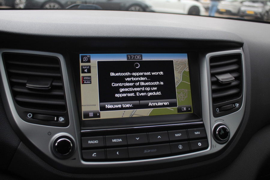 Hyundai Tucson 1.6 GDi Comfort / Trekhaak / Camera / Leder / Navigatie / 19'' / Stoelverwarming 4x / DAB / Cruise Control