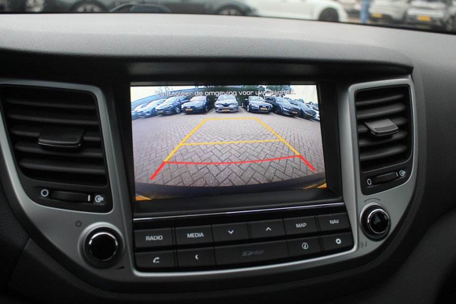 Hyundai Tucson 1.6 GDi Comfort / Trekhaak / Camera / Leder / Navigatie / 19'' / Stoelverwarming 4x / DAB / Cruise Control