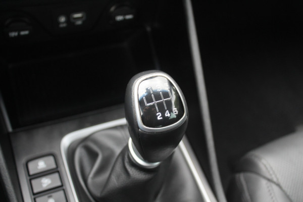 Hyundai Tucson 1.6 GDi Comfort / Trekhaak / Camera / Leder / Navigatie / 19'' / Stoelverwarming 4x / DAB / Cruise Control