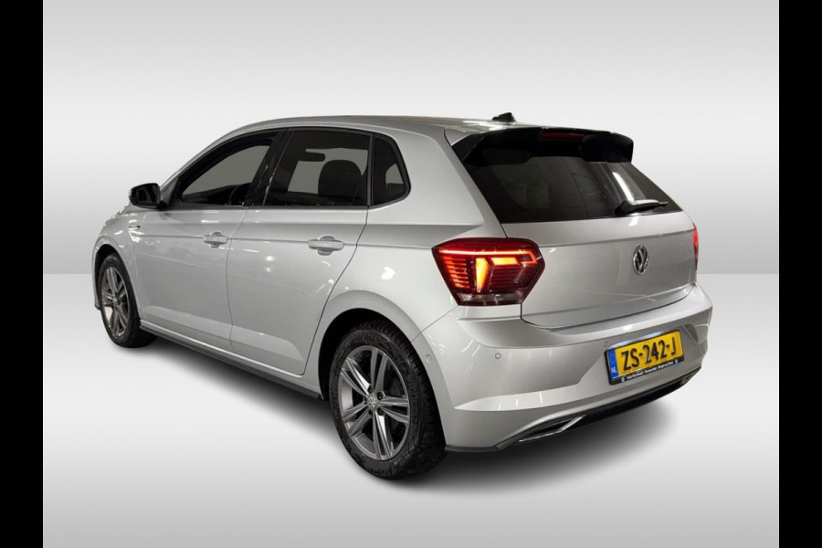 Volkswagen Polo 1.0 TSI Highline 3x R-line / Full option! / Panoramadak / Camera / Virtual Cockpit / Keyless / 17'' / Dynaudio / Winterpakket / LED Koplampen / Navigatie / DAB / ACC