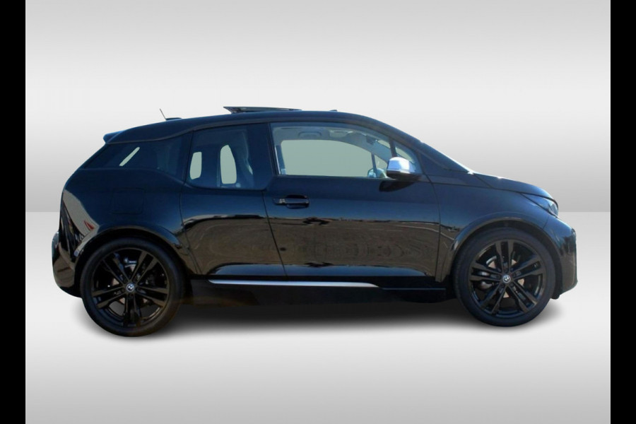 BMW i3 S iPerformance 94Ah 33 kWh / Full option! / Panoramadak / Camera / Keyless / 20'' / Warmtepomp / Harman Kardon / Apple CarPlay / DAB / Getint glas / Stoelverwarming / ACC