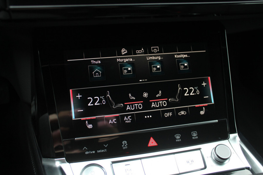 Audi e-tron e-tron 55 quattro advanced Pro Line Plus 95 kWh / Panoramadak / Camera / Head-up / 20'' / Luchtvering / B&O / Softclose / Keyless / DAB / Sportstoelen / Stoelverwarming / ACC