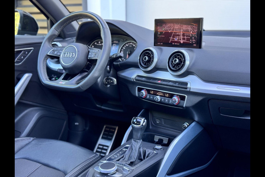 Audi Q2 35 TFSI S Edition Pano/Matrix/Alcantara