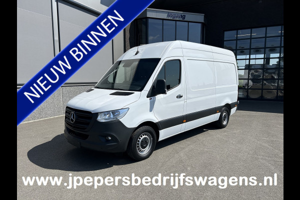 Mercedes-Benz Sprinter 314 CDI RWD L2 H2 MBUX / 360 Camera / Navigatie / Airco / Parkeersensoren / 270 Graden achterdeuren