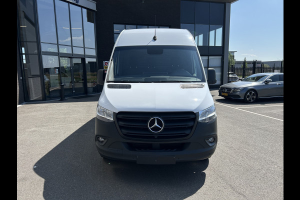 Mercedes-Benz Sprinter 314 CDI RWD L2 H2 MBUX / 360 Camera / Navigatie / Airco / Parkeersensoren / 270 Graden achterdeuren