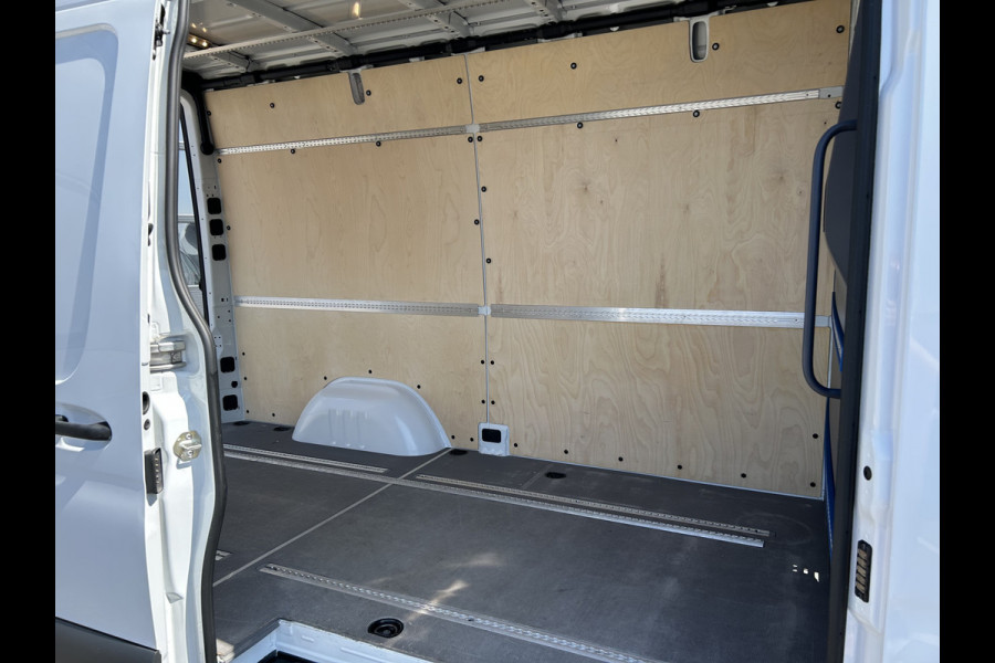 Mercedes-Benz Sprinter 314 CDI RWD L2 H2 MBUX / 360 Camera / Navigatie / Airco / Parkeersensoren / 270 Graden achterdeuren