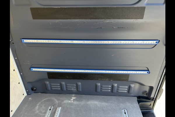 Mercedes-Benz Sprinter 314 CDI RWD L2 H2 MBUX / 360 Camera / Navigatie / Airco / Parkeersensoren / 270 Graden achterdeuren