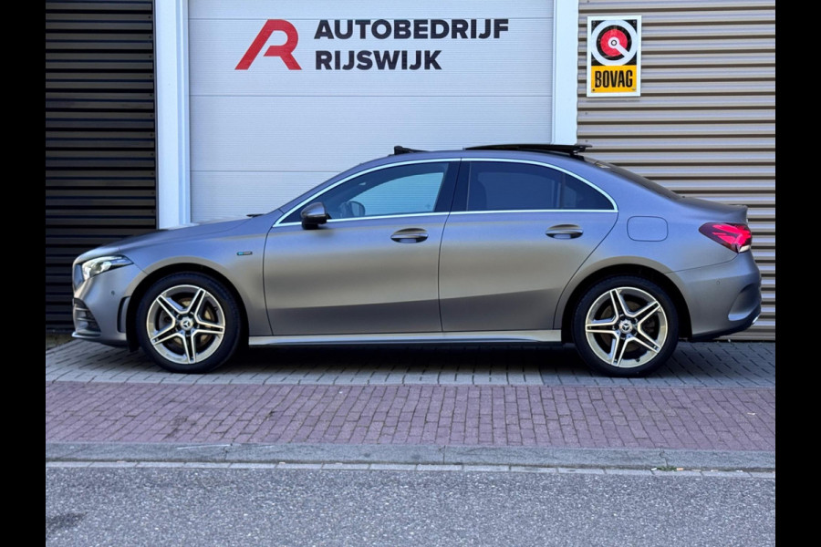 Mercedes-Benz A-Klasse 250 e Premium Magno/Pano/MBLight
