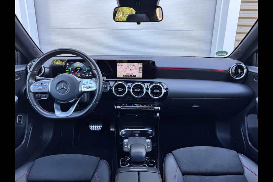 Mercedes-Benz A-Klasse 250 e Premium Magno/Pano/MBLight