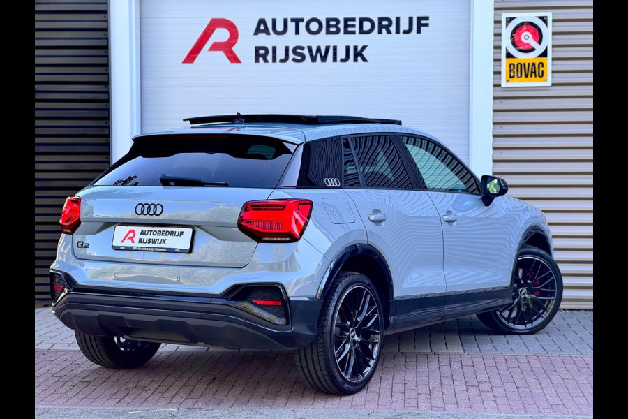 Audi Q2 35 TFSI Edition one Pano/Matrix/Leer/Dodehoek