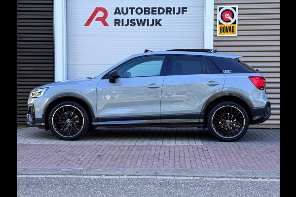 Audi Q2 35 TFSI Edition one Pano/Matrix/Leer/Dodehoek