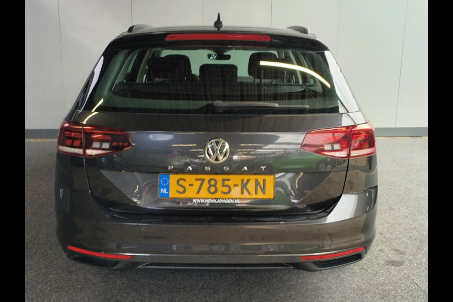 Volkswagen Passat Variant 1.5 TSI Comfort Business DSG-AUTOMAAT uit 2020 Rijklaar + 12 maanden Bovag-garantie Henk Jongen Auto's in Helmond,  al 50 jaar service zoals 't hoort!