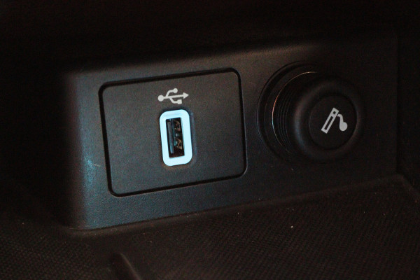 Ford FOCUS Wagon 1.0 EcoBoost ST Line Business Camera, Apple Carplay, Stoel-/Stuurverw., Keyless, PDC