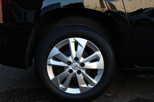 Peugeot Partner 1.5 BlueHDI 131PK Premium / Camera / App connect / Dodehoek camera