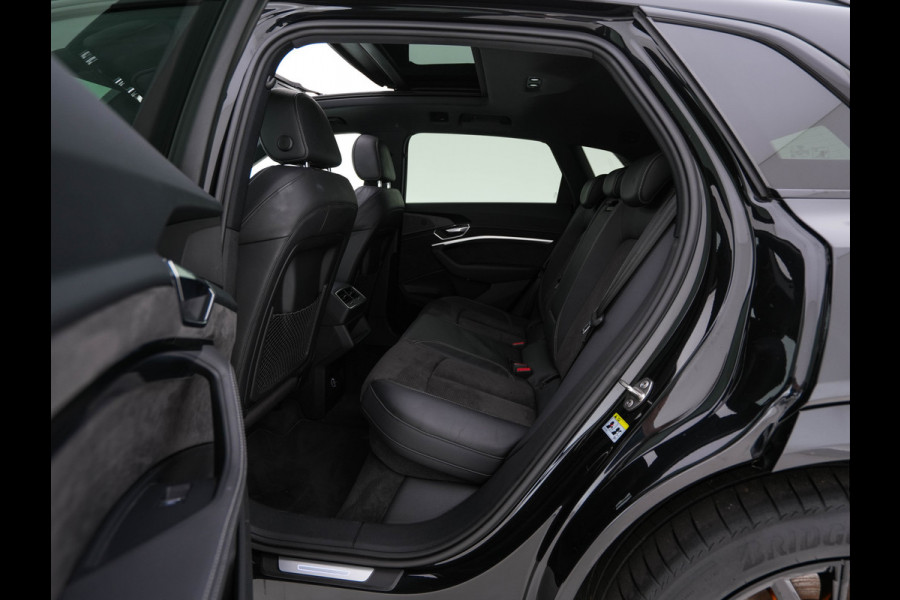 Audi e-tron 50 Quattro S-Line Launch-Edition-Black 71 kWh (INCL-BTW) *PANO | LEATHER-MICROFIBRE | DIGI-COCKPIT | FULL-LED | MEMORY-PACK | ADAPTIVE-CRUISE | HEATED-SPORTSEATS | NAVI-FULLMAP | KEYLESS | SHIFT-PADDLES | 20"ALU*