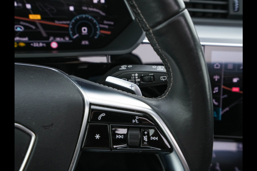 Audi e-tron 50 Quattro S-Line Launch-Edition-Black 71 kWh (INCL-BTW) *PANO | LEATHER-MICROFIBRE | DIGI-COCKPIT | FULL-LED | MEMORY-PACK | ADAPTIVE-CRUISE | HEATED-SPORTSEATS | NAVI-FULLMAP | KEYLESS | SHIFT-PADDLES | 20"ALU*