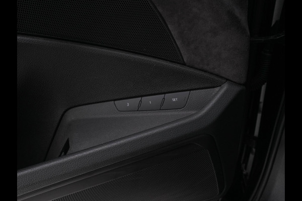 Audi e-tron 50 Quattro S-Line Launch-Edition-Black 71 kWh (INCL-BTW) *PANO | LEATHER-MICROFIBRE | DIGI-COCKPIT | FULL-LED | MEMORY-PACK | ADAPTIVE-CRUISE | HEATED-SPORTSEATS | NAVI-FULLMAP | KEYLESS | SHIFT-PADDLES | 20"ALU*