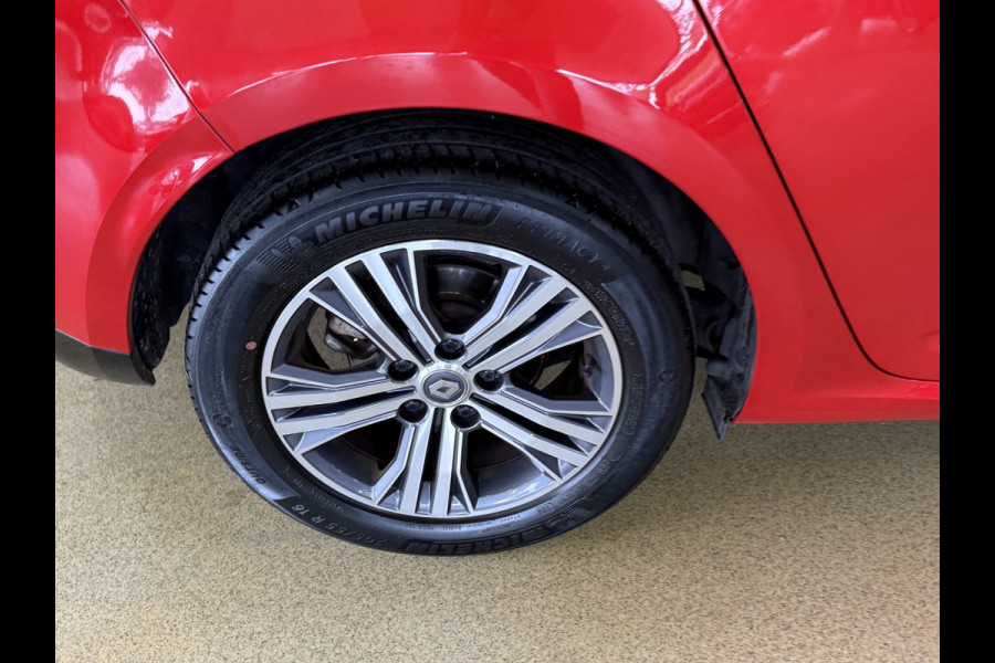 Renault Mégane 1.3 TCe Business Edition One | Carplay | Navi