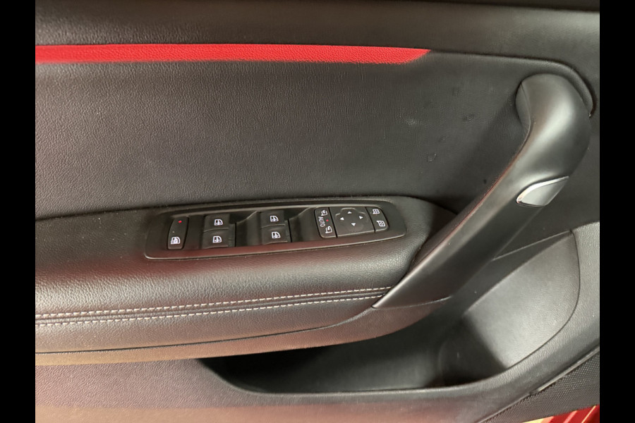 Renault Mégane 1.3 TCe Business Edition One | Carplay | Navi