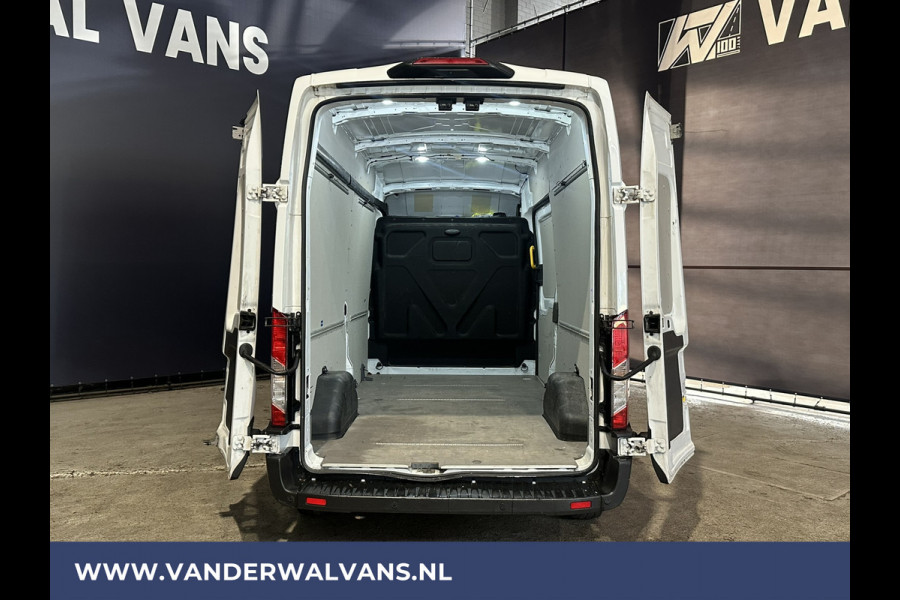 Ford Transit 2.0 TDCI 131pk L3H3 Euro6 Airco | Camera | Cruisecontrol | Parkeersensoren bijrijdersbank, verwarmde voorruit, 2800kg trekvermogen