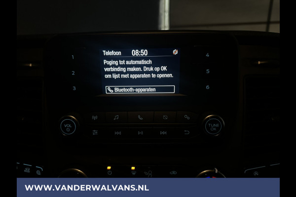 Ford Transit 2.0 TDCI 131pk L3H3 Euro6 Airco | Camera | Cruisecontrol | Parkeersensoren bijrijdersbank, verwarmde voorruit, 2800kg trekvermogen