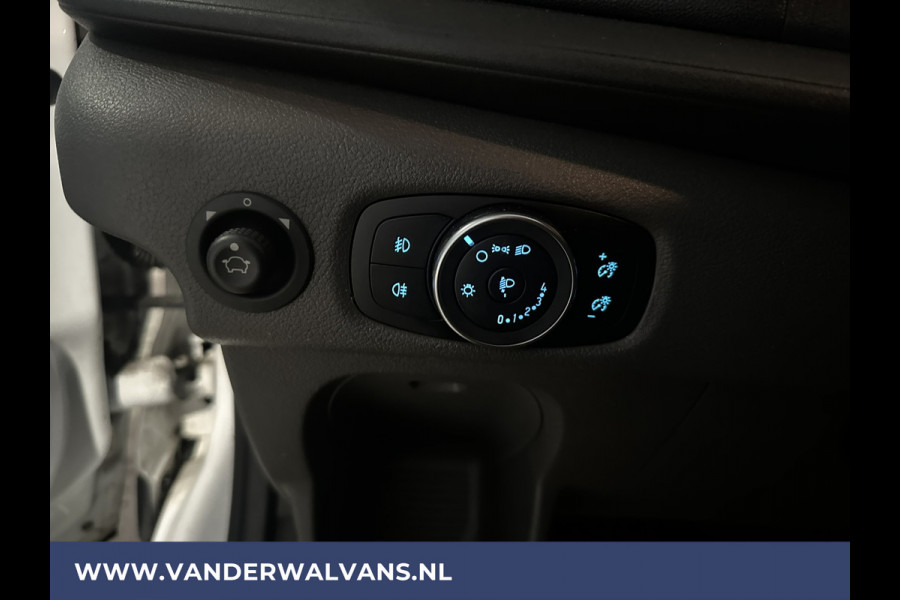 Ford Transit 2.0 TDCI 131pk L3H3 Euro6 Airco | Camera | Cruisecontrol | Parkeersensoren bijrijdersbank, verwarmde voorruit, 2800kg trekvermogen