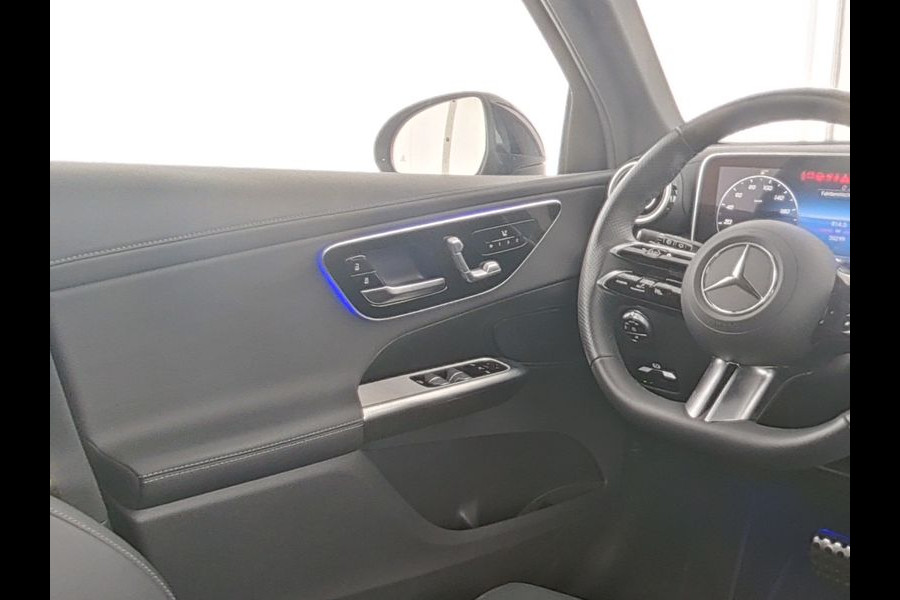 Mercedes-Benz GLC 300 e 4MATIC AMG Plug-In Hybride |AMG Line Premium | Night Pakket | 20 Inch AMG Velgen | Stuur en Stoelverwarming | Inclusief 24 maanden MB Certified garantie voor Europa.
