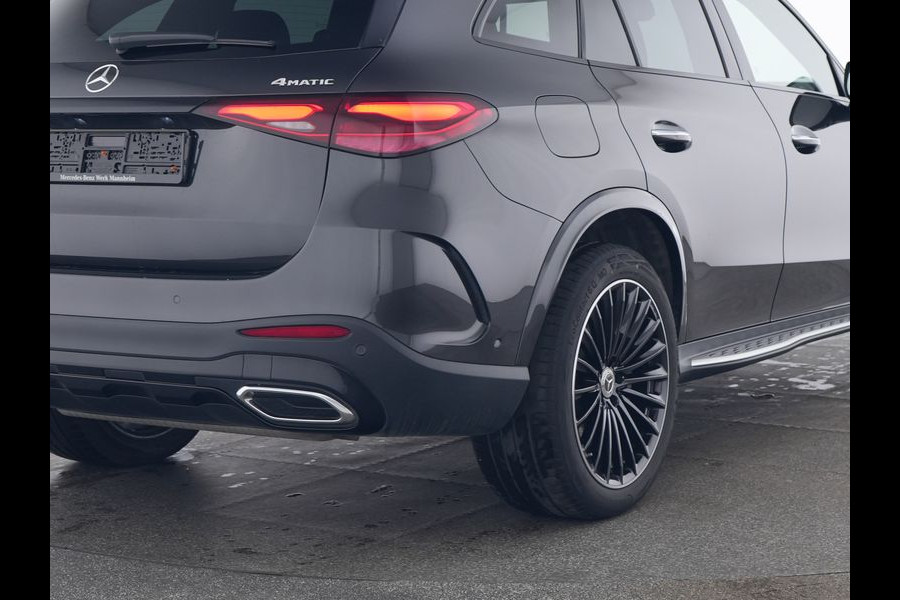Mercedes-Benz GLC 300 e 4MATIC AMG Plug-In Hybride |AMG Line Premium | Night Pakket | 20 Inch AMG Velgen | Stuur en Stoelverwarming | Inclusief 24 maanden MB Certified garantie voor Europa.
