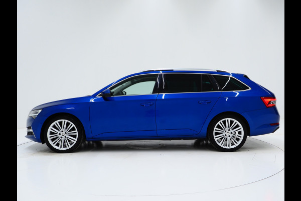 Škoda Superb Combi 1.4 TSI iV 218PK | Panoramadak | Trekhaak | Massage | 360 | Keyless | Adaptive Cruise