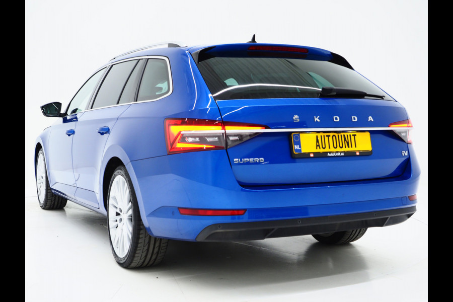 Škoda Superb Combi 1.4 TSI iV 218PK | Panoramadak | Trekhaak | Massage | 360 | Keyless | Adaptive Cruise