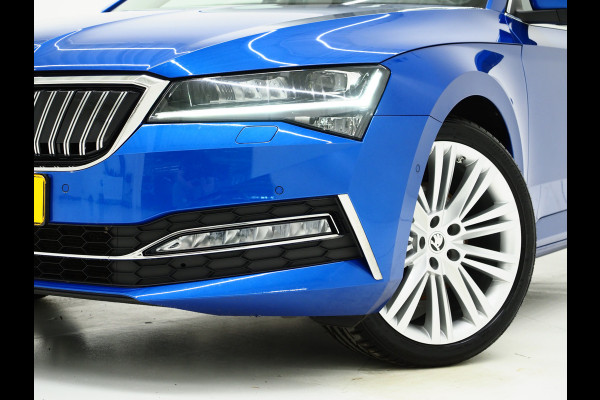 Škoda Superb Combi 1.4 TSI iV 218PK | Panoramadak | Trekhaak | Massage | 360 | Keyless | Adaptive Cruise