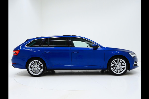 Škoda Superb Combi 1.4 TSI iV 218PK | Panoramadak | Trekhaak | Massage | 360 | Keyless | Adaptive Cruise