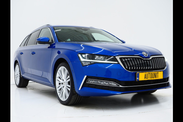 Škoda Superb Combi 1.4 TSI iV 218PK | Panoramadak | Trekhaak | Massage | 360 | Keyless | Adaptive Cruise