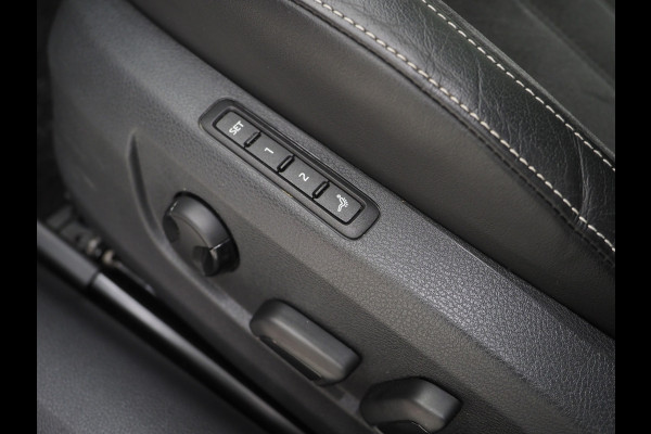 Škoda Superb Combi 1.4 TSI iV 218PK | Panoramadak | Trekhaak | Massage | 360 | Keyless | Adaptive Cruise